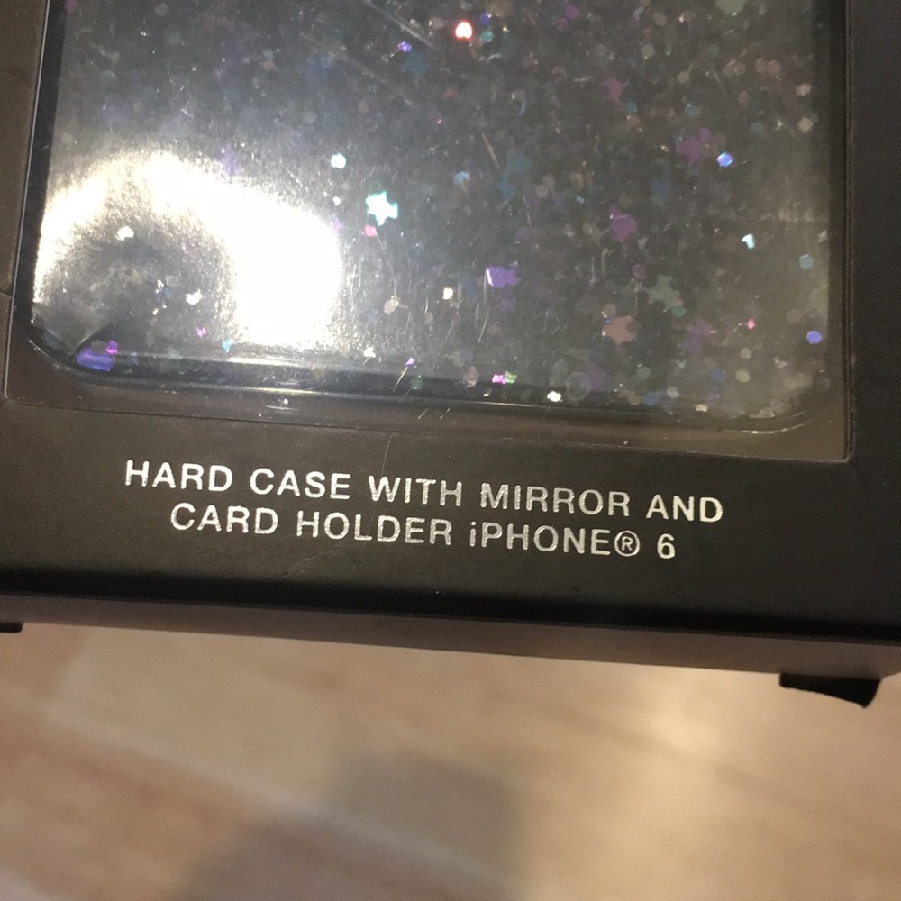 NWOT Victoria’s Secret iPhone 6 hard case - Picture 6 of 8